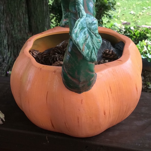 Vtg handmade ceramic pumpkin. 9” x 10”.  Fall yal - Picture 2 of 6